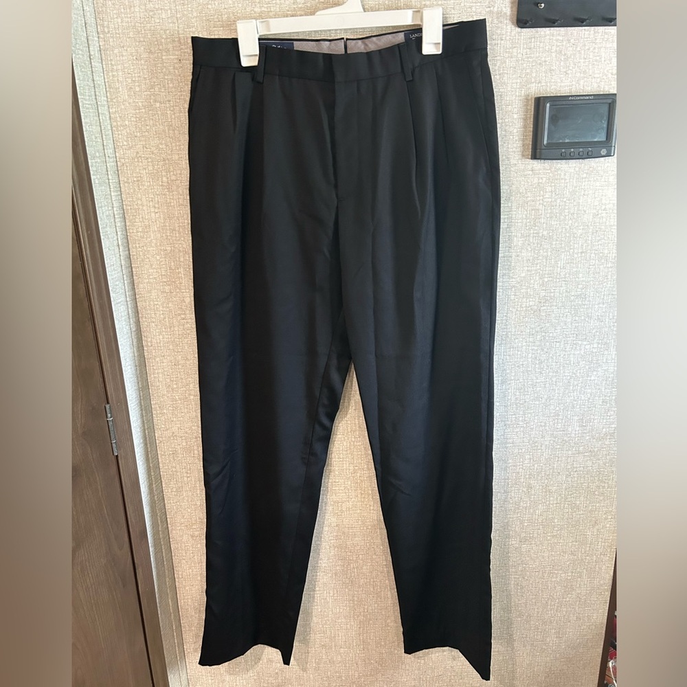 NWOT 32/32 Lands End‎ Traditional Fit Black Pleated Pants